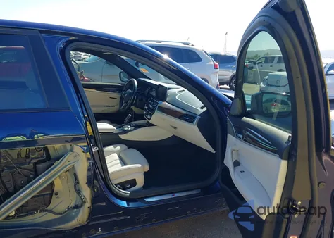 2019 BMW 540I from USA, damaged, VIN WBAJE5C55KWW16624